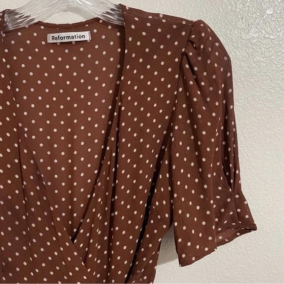 Reformation Lucky Wrap Mini Dress in Cappuccino Brown & White Polka Dot Print - Picture 7 of 14